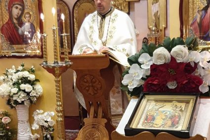 Un preot român din Italia îndeamnă lumea la rugăciune pentru poporul ucrainean. Preotul a compus chiar o poezie cu gândul la războiul de acum!