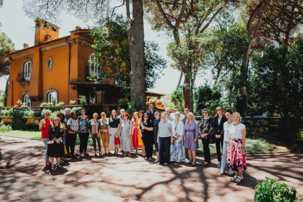 Românce de succes în Italia, conferință dedicată femeilor migrante din diferite domenii de activitate